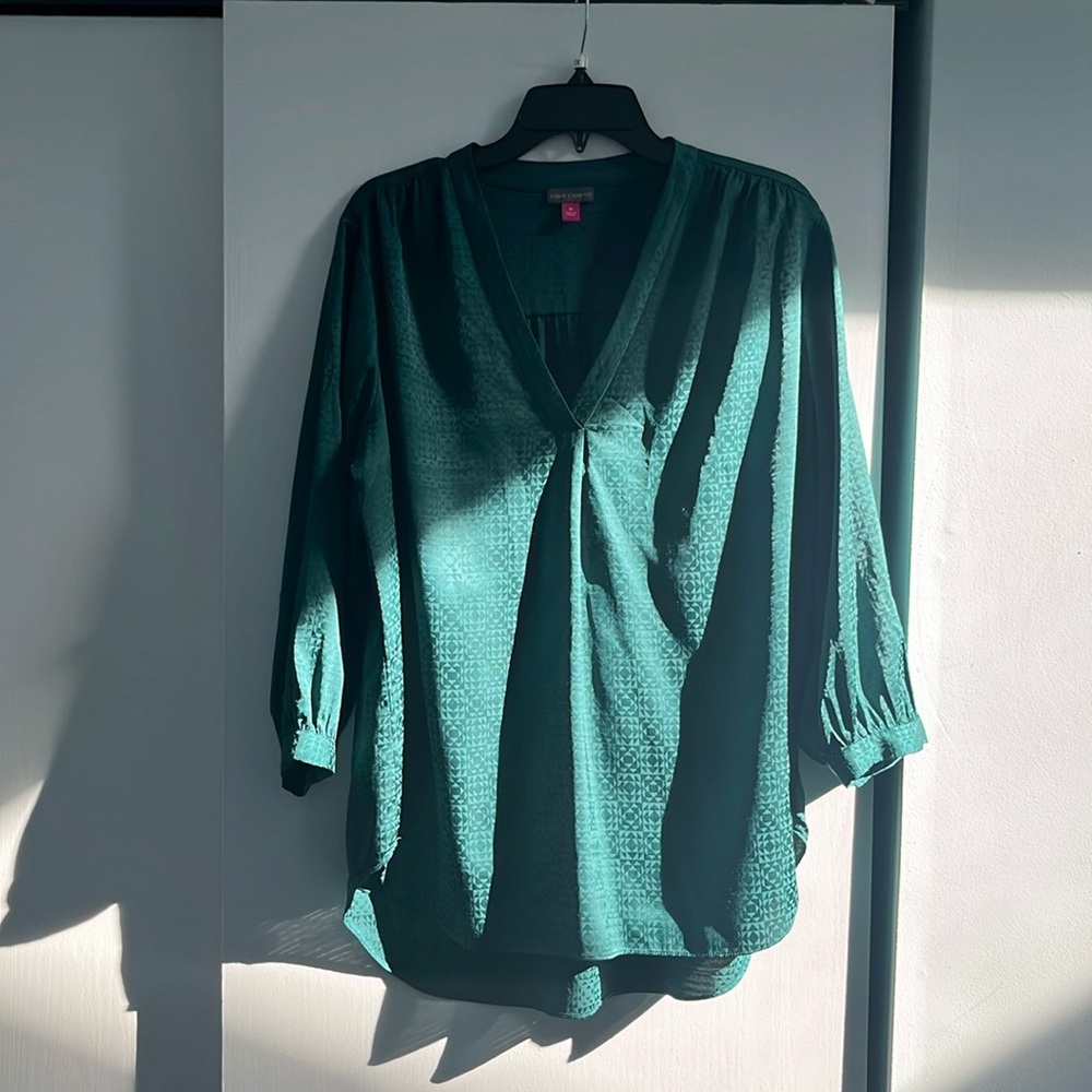 Vince Camuto V-Neck Blouse Top